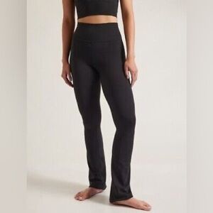 Athleta Transcend Slim Pant XS